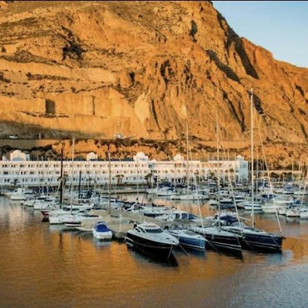 Captivating 2-Bed Apartment In Aguadulce Aguadulce  Eksteriør billede
