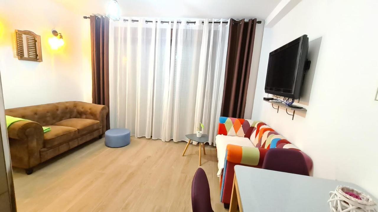 Captivating 2-Bed Apartment In Aguadulce Aguadulce  Eksteriør billede