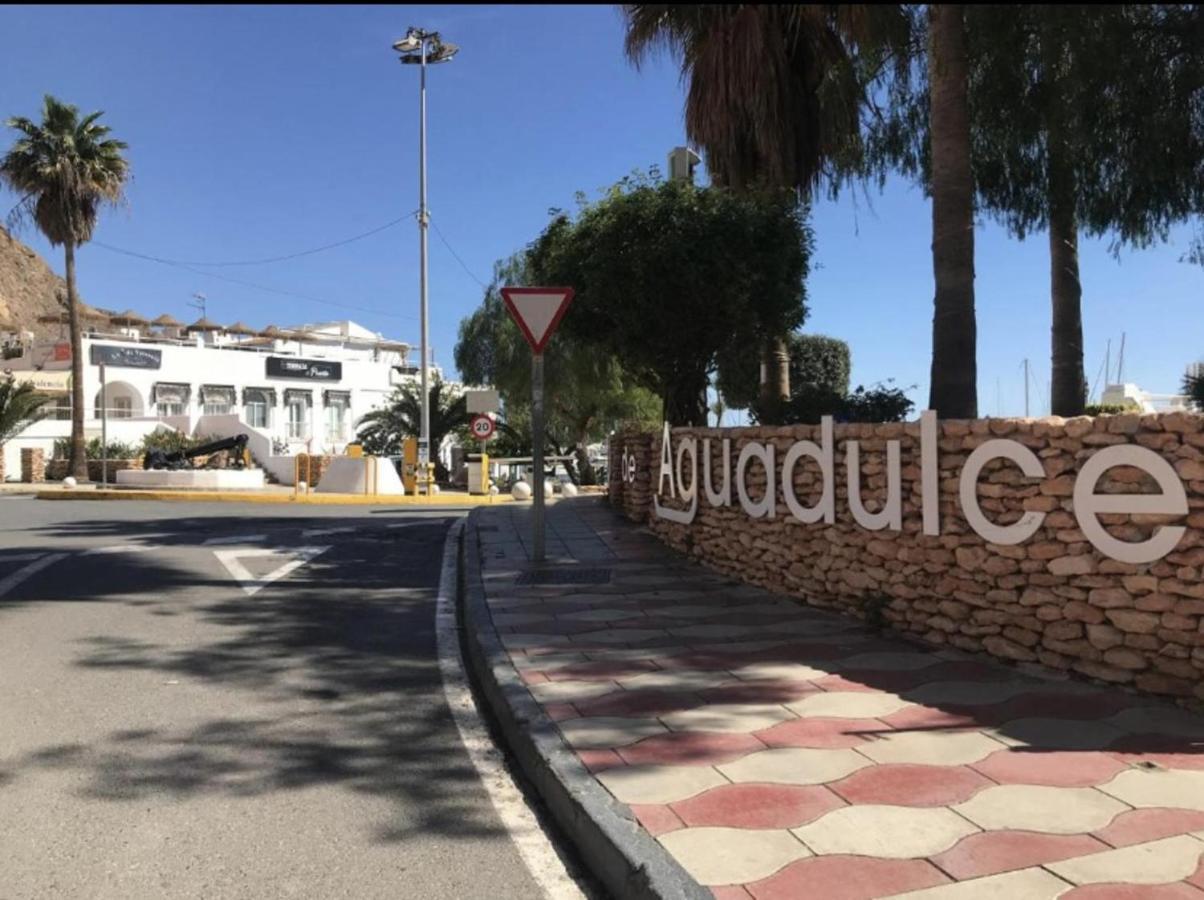 Captivating 2-Bed Apartment In Aguadulce Aguadulce  Eksteriør billede