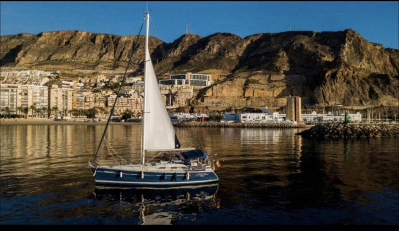 Captivating 2-Bed Apartment In Aguadulce Aguadulce  Eksteriør billede
